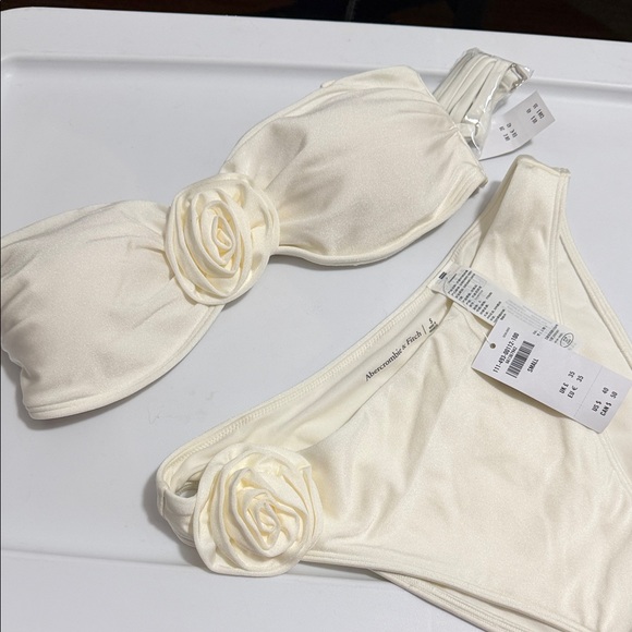 Abercrombie & Fitch Other - Abercrombie & Fitch Cream Bridal Bathing Suit Set
